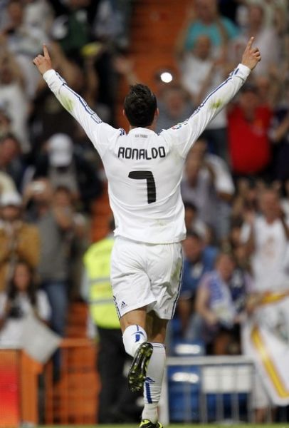 也得益于他 也得益于他