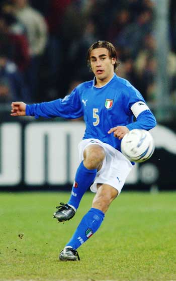 刘伯温临终前告诉儿子:9代后刘家会出一位奇才,百年后预言成真