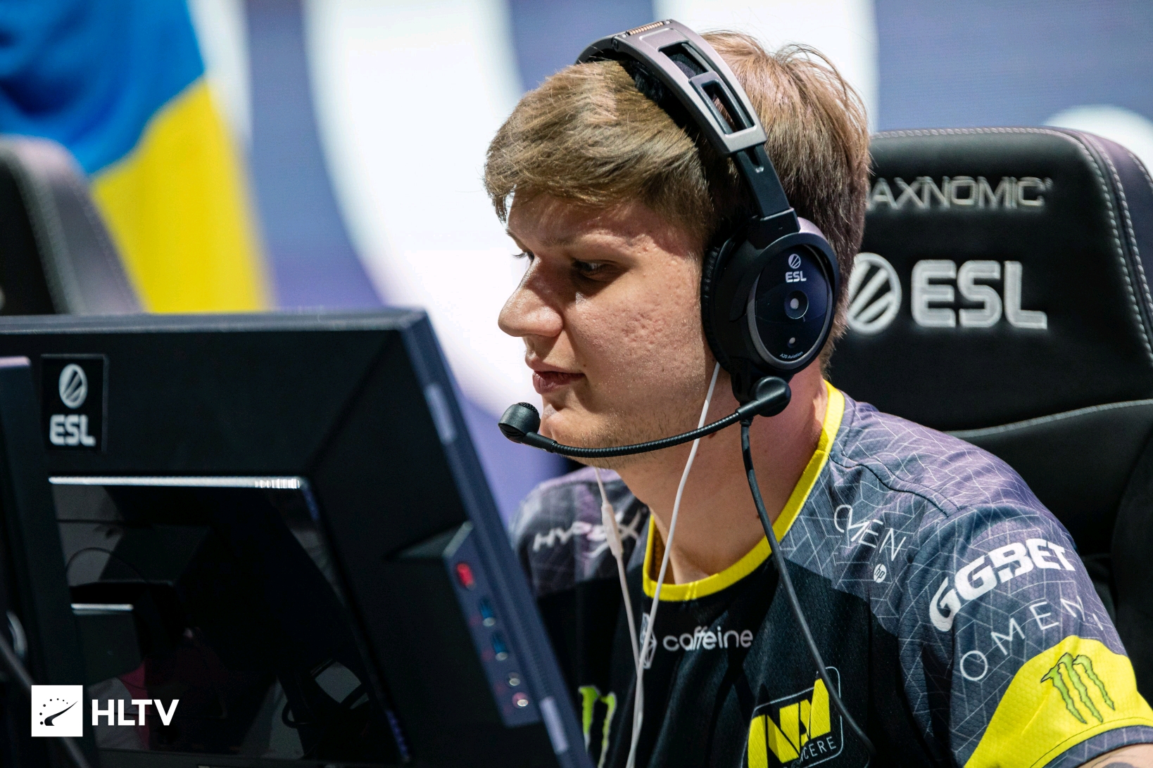 兼具稳定上 兼具稳定上